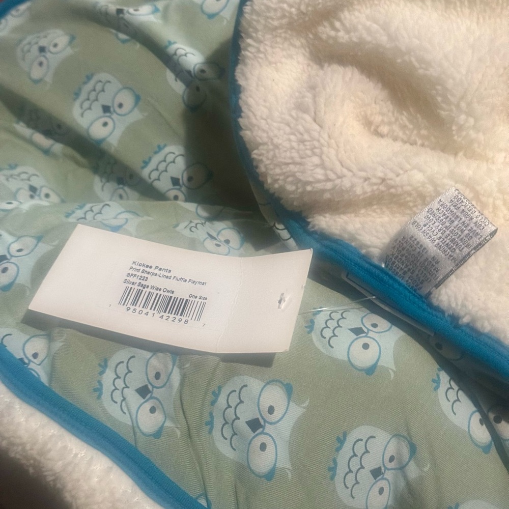 Kickee Pants play may